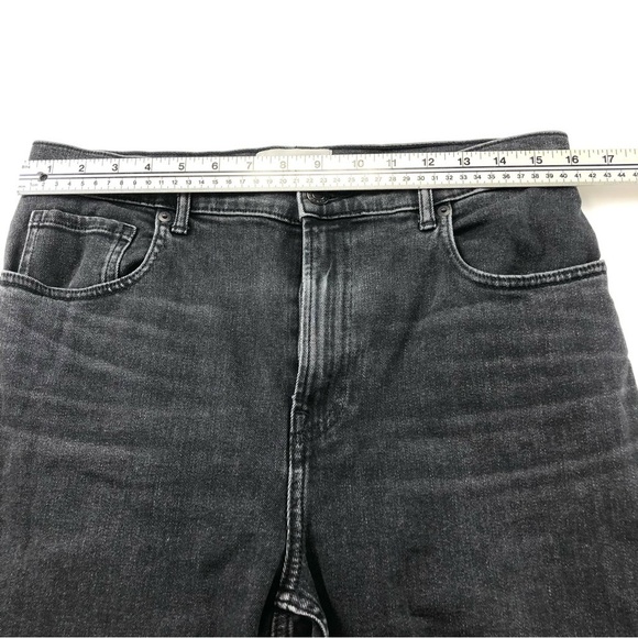 EVERLANE The Cheeky black Jean in coal 31” - Picture 12 of 15